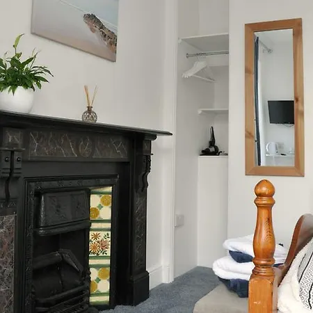 Gordon House * Tintagel