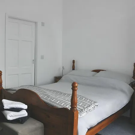 Nocleg ze śniadaniem Gordon House